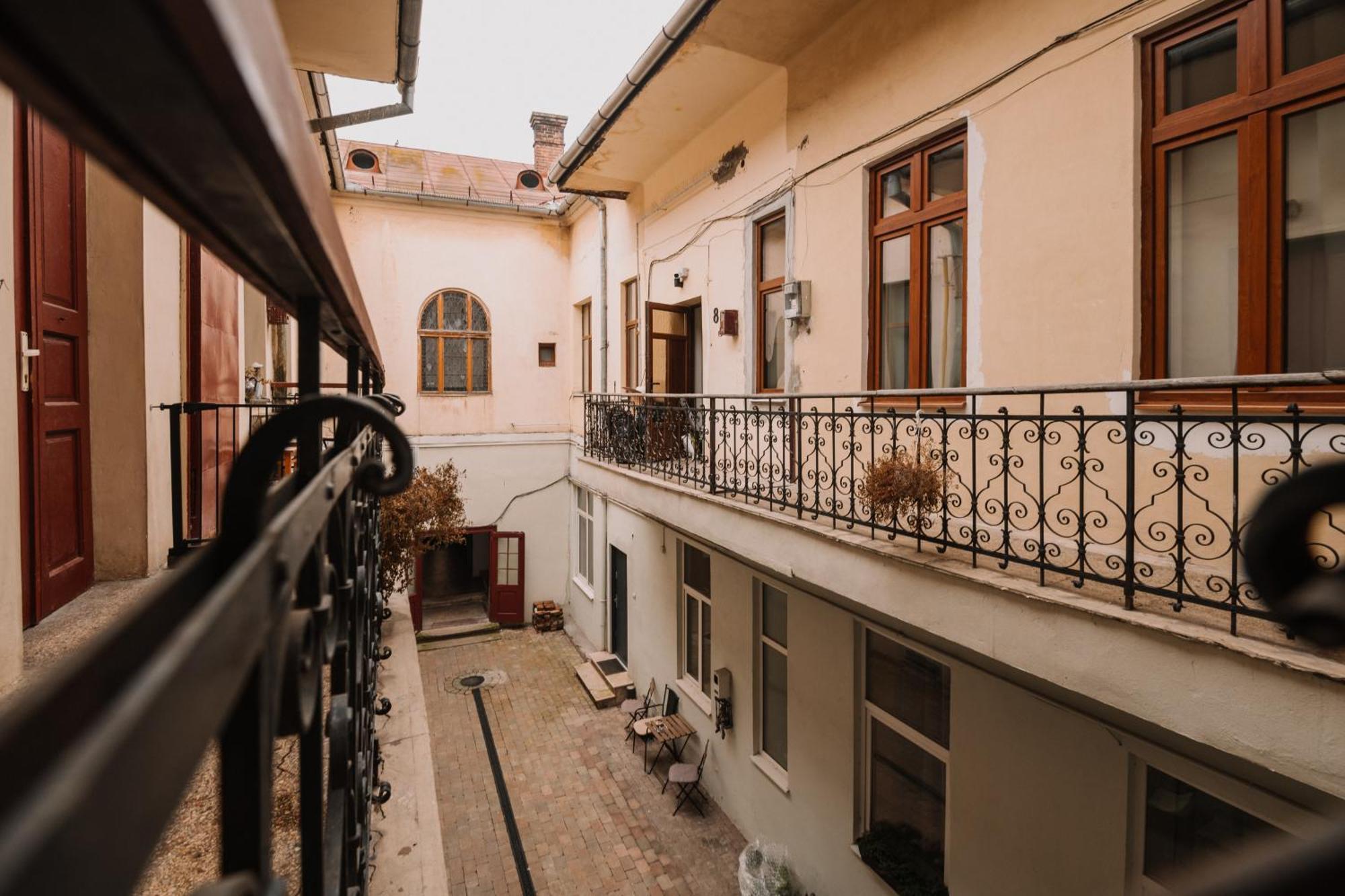 Old Town Central Apartment Cluj-Napoca Eksteriør billede